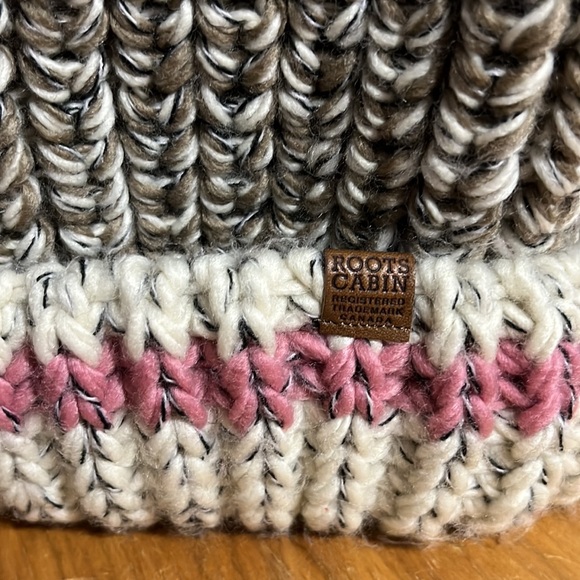 Roots hat - Picture 2 of 5